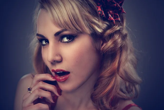 woman, portrait, model, face, makeup, hairstyle, blonde, vintage, retro, cosmetics, modeling, pose, posing, young woman, female model, blonde woman, woman, woman, model, model, model, model, makeup, makeup, makeup, makeup, makeup, blonde, retro, cosmetics, blonde woman. How to read historical lookalikes pairs skeptically