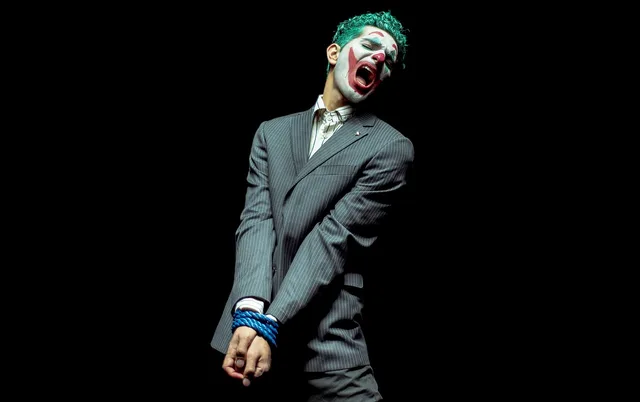 joker, makeup, guilty, sad, black makeup, joker, joker, joker, joker, joker, guilty, guilty, guilty. 7 notes on professional lookalikes worth reading